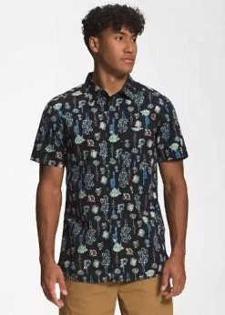 The North Face Men's Short Sleeve Baytrail Pattern Shirt