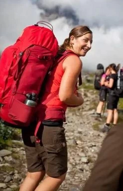 Fjallraven Women's Nikka Short Curved -Clothing Store Online nikka20short20curved20alt202